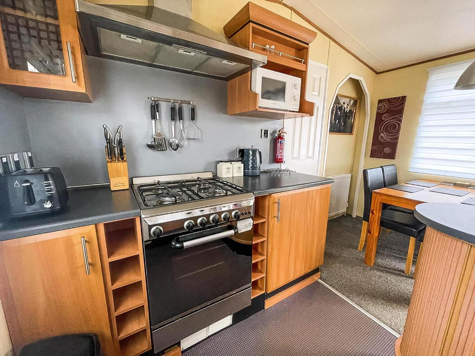 Great Dog Friendly Caravan To Hire With Field Views In Norfolk Ref 10132B Belton with Browston エクステリア 写真